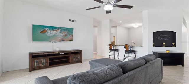 808 LAKE JACKSON CIRCLE, Apopka, FL 32703