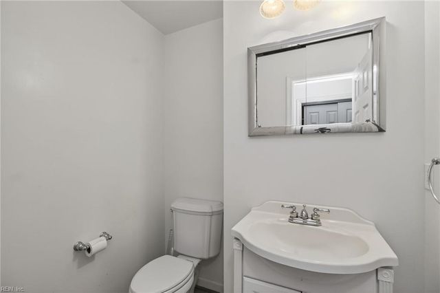 910 Westmoreland AVE, Portsmouth, VA 23707