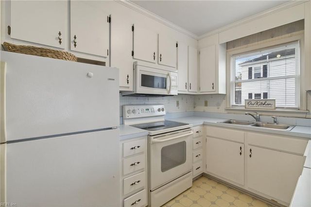 910 Westmoreland AVE, Portsmouth, VA 23707