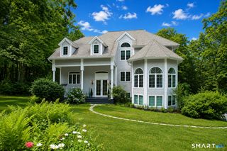 437 Westledge Drive, Torrington, CT 06790
