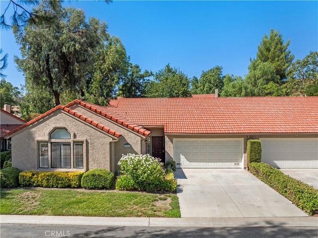 20065 Avenue Of The Oaks, Newhall, CA 91321
