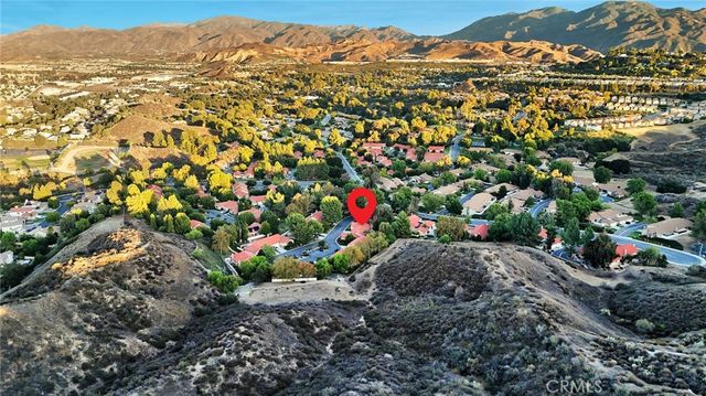 20065 Avenue Of The Oaks, Newhall, CA 91321