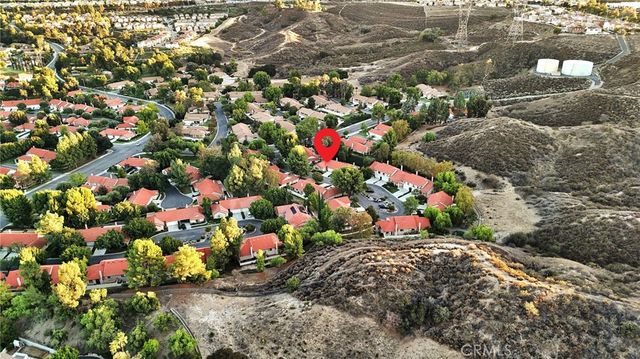 20065 Avenue Of The Oaks, Newhall, CA 91321