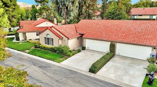 20065 Avenue Of The Oaks, Newhall, CA 91321