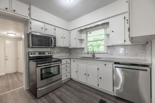 6 Estes Drive, Columbus, GA 31903