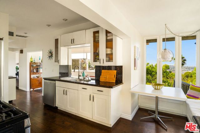 2415 Hines Drive, Los Angeles, CA 90065