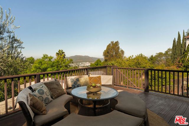 2415 Hines Drive, Los Angeles, CA 90065