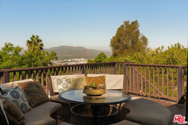 2415 Hines Drive, Los Angeles, CA 90065