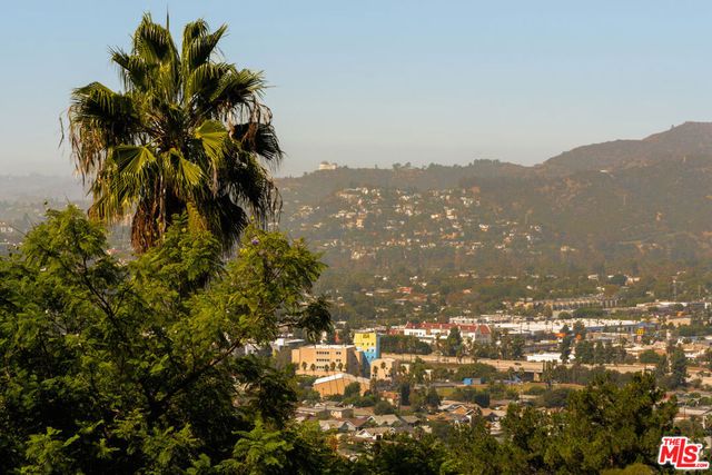 2415 Hines Drive, Los Angeles, CA 90065
