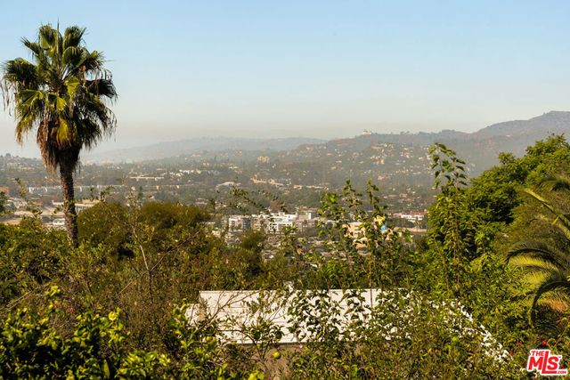 2415 Hines Drive, Los Angeles, CA 90065