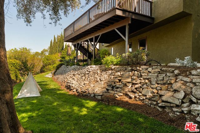 2415 Hines Drive, Los Angeles, CA 90065