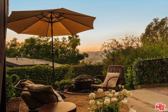 2415 Hines Drive, Los Angeles, CA 90065