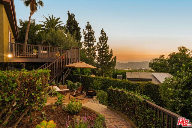 2415 Hines Drive, Los Angeles, CA 90065