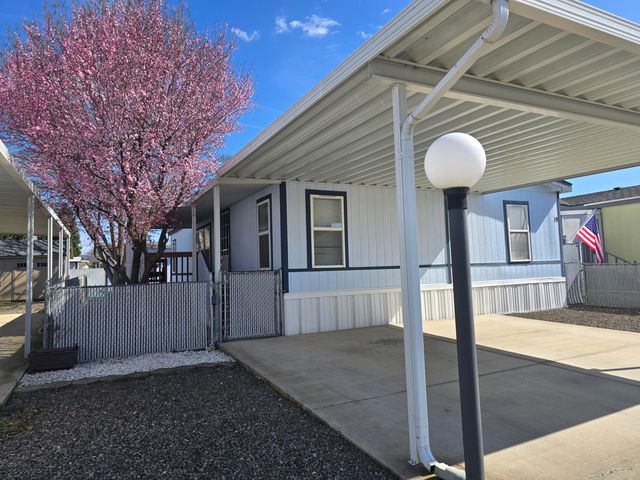 3501 Avenue C SPC 19, White City, OR 97503