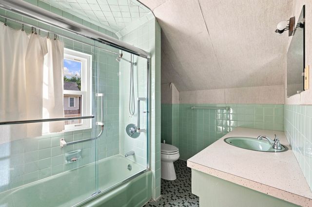 5 Weston Road, Marblehead, MA 01945