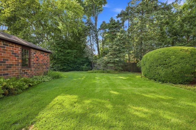 5 Weston Road, Marblehead, MA 01945