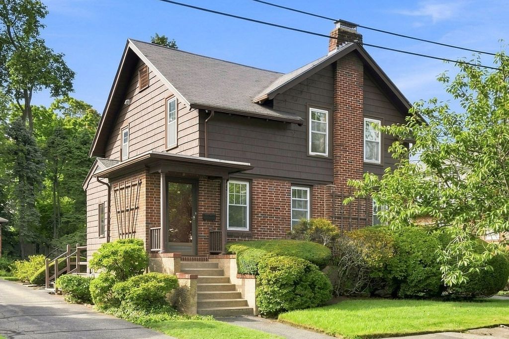 5 Weston Road, Marblehead, MA 01945