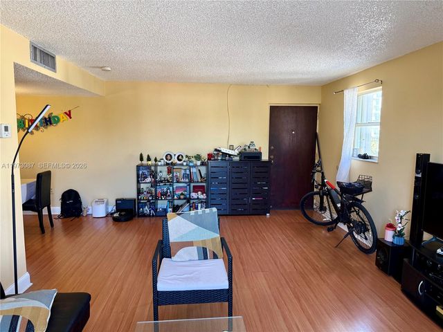 1236 Alton Rd 401, Miami Beach, FL 33139