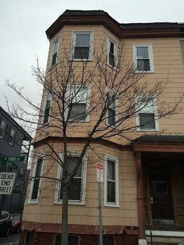 507 E 3rd St 3, Boston, MA 02127