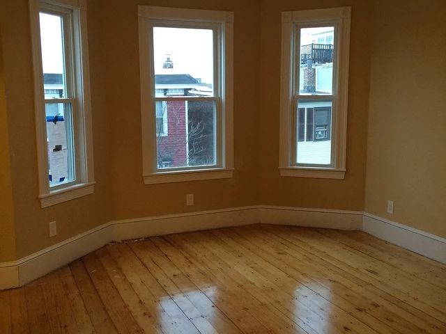 507 E 3rd St 3, Boston, MA 02127
