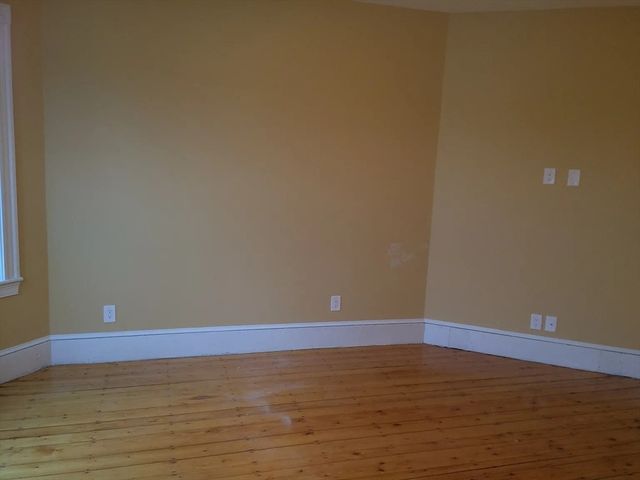 507 E 3rd St 3, Boston, MA 02127