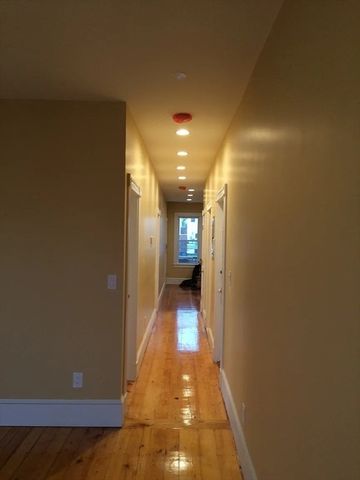 507 E 3rd St 3, Boston, MA 02127