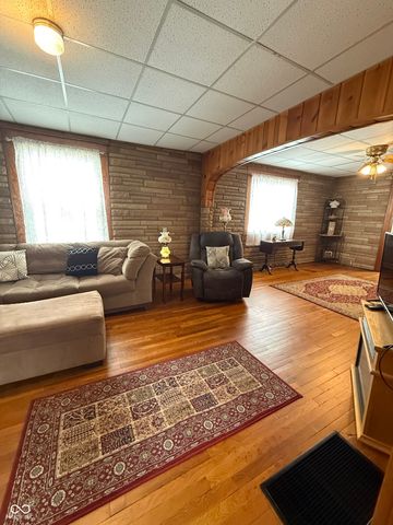 2120 George Street, Anderson, IN 46016