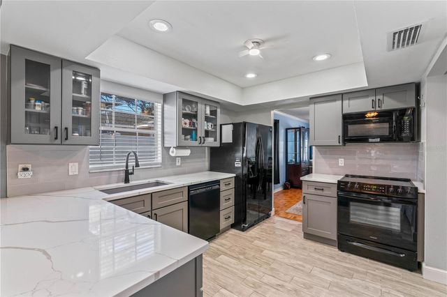 4118 W OBISPO STREET, Tampa, FL 33629