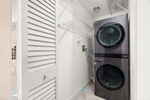 22545 Meridiana Drive, Boca Raton, FL 33433