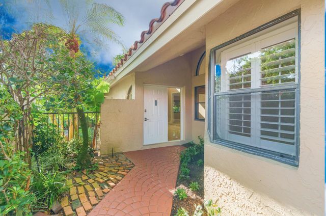 22545 Meridiana Drive, Boca Raton, FL 33433