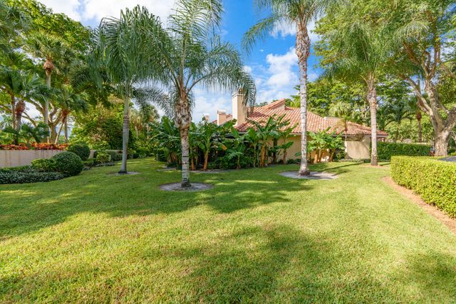 22545 Meridiana Drive, Boca Raton, FL 33433