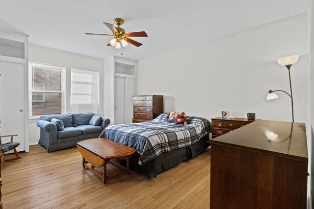 8037 Kenton Avenue 2S, Skokie, IL 60076