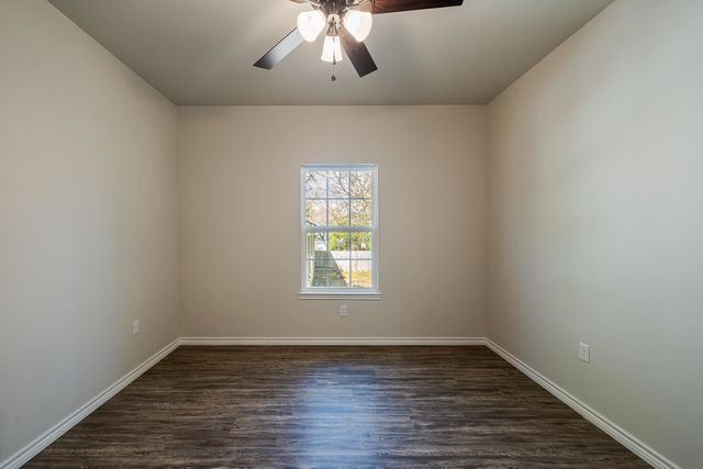 106 N Paul St., Gladewater, TX 75647