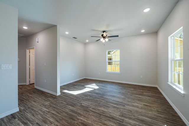 106 N Paul St., Gladewater, TX 75647