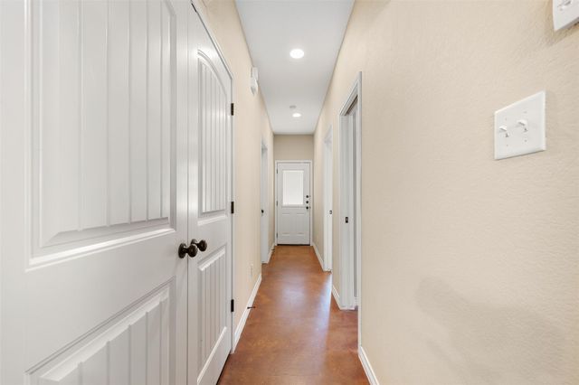 305 Capps Drive, College Station, TX 77845