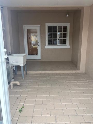 27918 SW 140th Ave 27918, Homestead, FL 33032