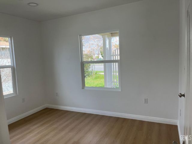 1007 Dolores Street, Bakersfield, CA 93305