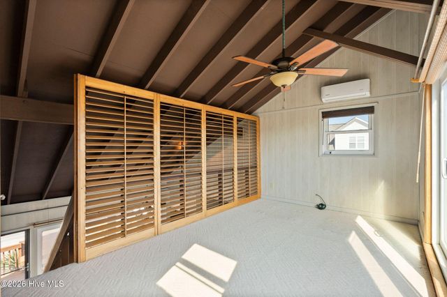 714 Ocean Boulevard, Holly Ridge, NC 28445