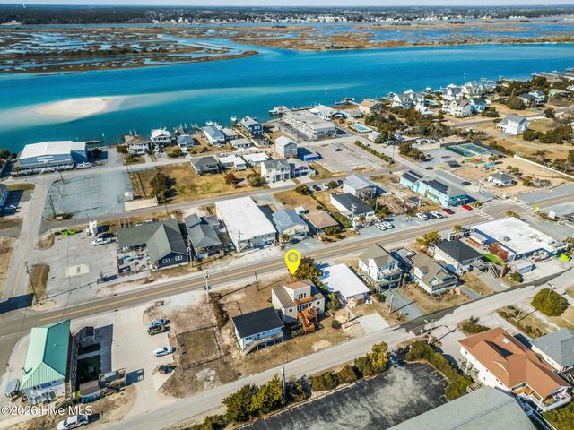 714 Ocean Boulevard, Holly Ridge, NC 28445