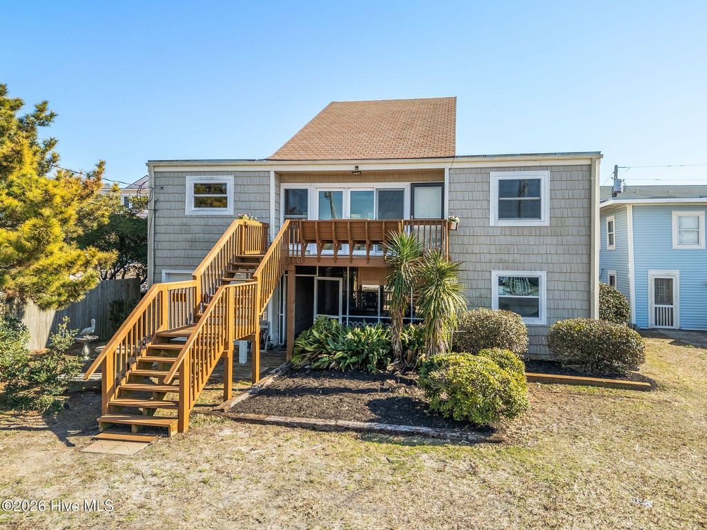 714 Ocean Boulevard, Holly Ridge, NC 28445