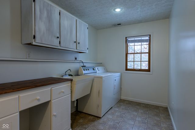 2302 Terrace Lane, Lebanon, IN 46052