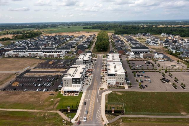 5105 Maple Drive, Lewis Center, OH 43035