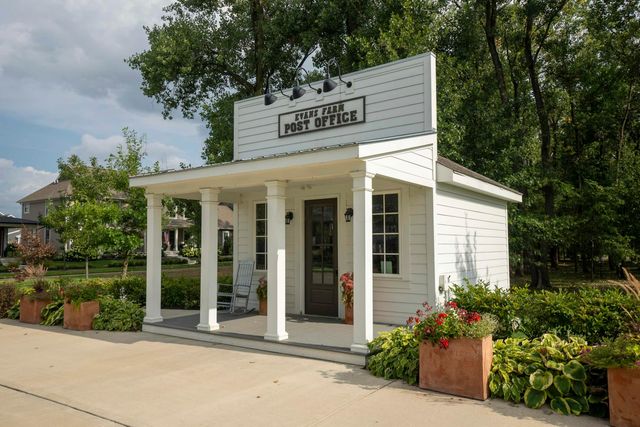 5105 Maple Drive, Lewis Center, OH 43035