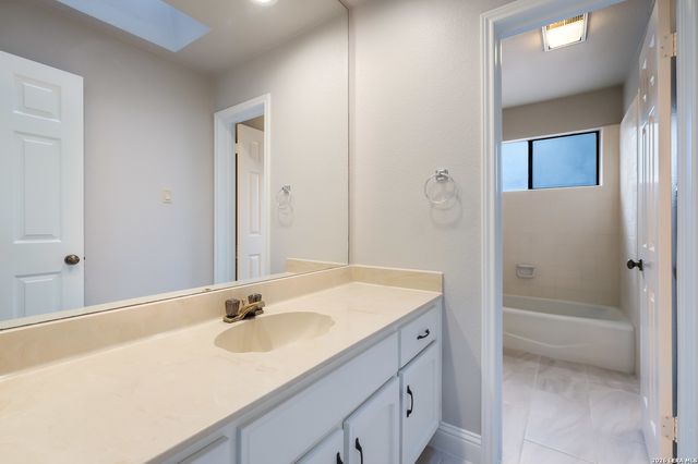 12503 Enfield Park, San Antonio, TX 78232