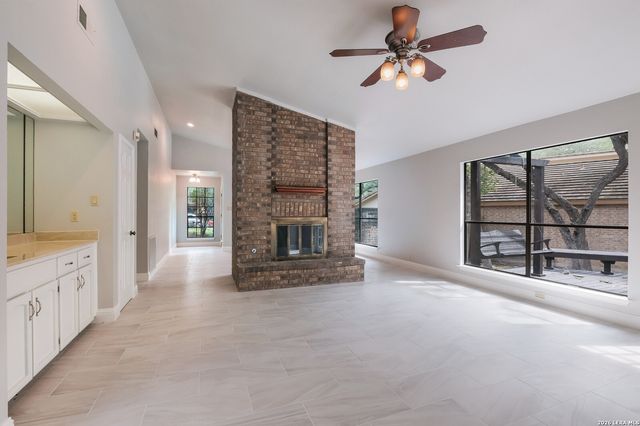 12503 Enfield Park, San Antonio, TX 78232