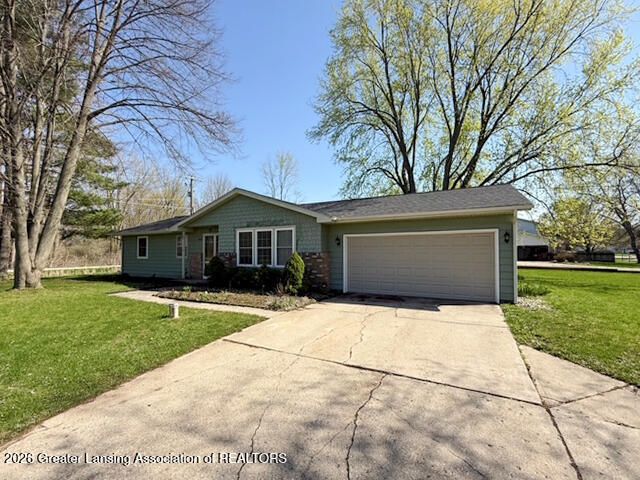 7895 W Herbison Road, Grand Ledge, MI 48837
