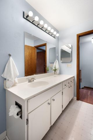 16102 18th Place N, Plymouth, MN 55447