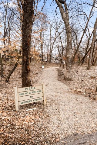 16102 18th Place N, Plymouth, MN 55447