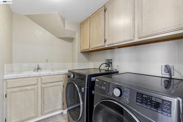 231 Majorca Dr, San Ramon, CA 94582