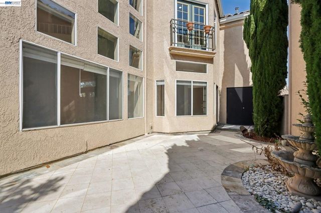 231 Majorca Dr, San Ramon, CA 94582